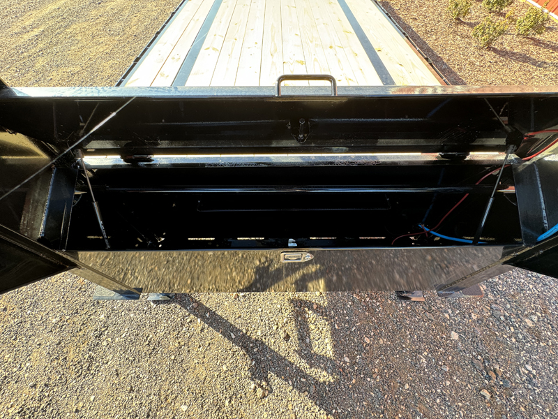 2026 Big Tex 14GN-25D5A MR 14K Gooseneck Flatbed Trailer w/ Mega Ramps - Image 7