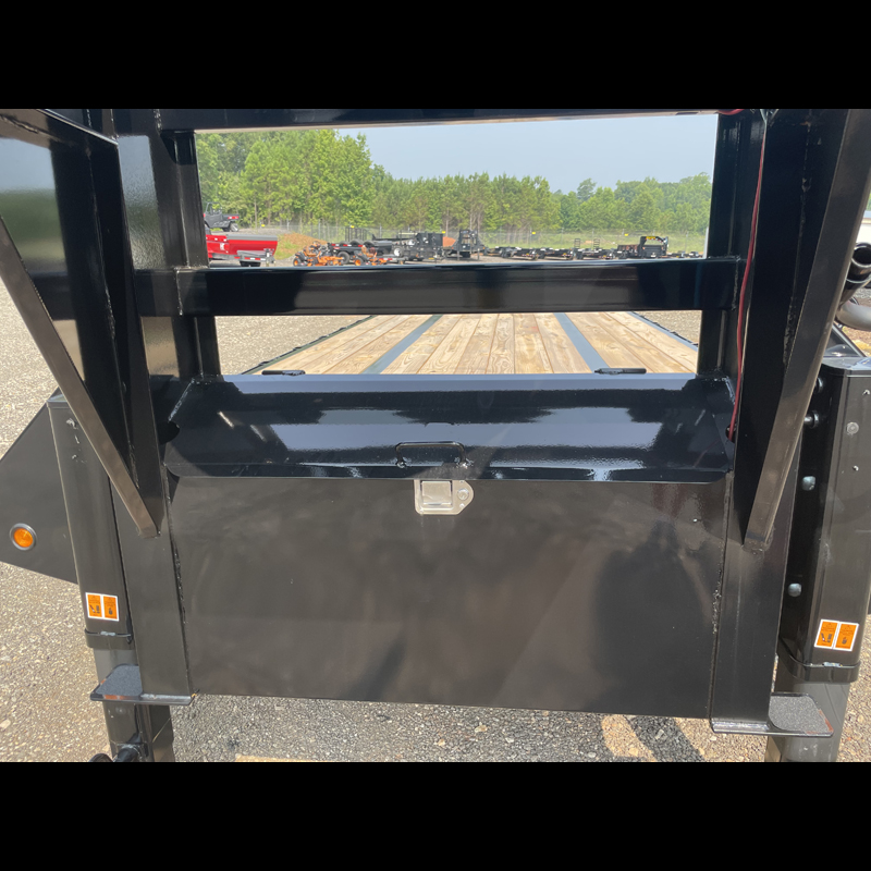 2026 Big Tex 22GN-30D5A (25+5) MR Gooseneck Trailer w/ Mega Ramps - Image 11