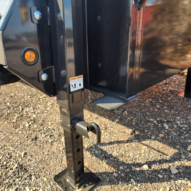 2026 Big Tex 16GN-40D5A MR Gooseneck Trailer w/ Mega Ramps - Image 15